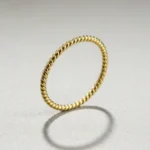 Anillo Oro 18 K Retorcido 0.6 gramos