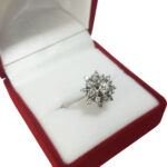 Anillo Mujer Oro Blanco 18 Kilates Estrella Con Brillantes