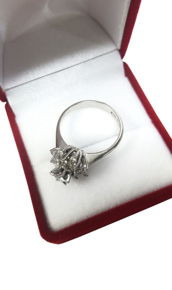 Anillo Mujer Oro Blanco 18 Kilates Estrella Con Brillantes - Imagen 3