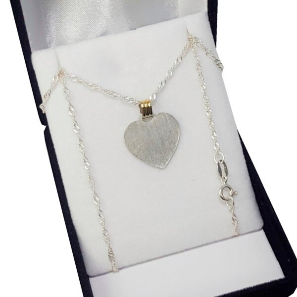 Conjunto Plata Y Oro Cadena + Dije Medalla Mediana Corazón - Imagen 2