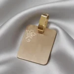 Dije Medalla Rectangular Oro 18 K 0.3 Grs