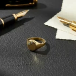 Anillo Sello Ovalado Pulido Oro 18k 2 Piedras Chico