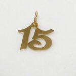 Dije Oro 18 Kts 15 Años 0.4 Grs