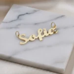 Dije Oro 18 K Nombre Con Piedra Personalizado 1.1 Gramos