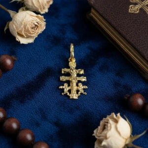 Dije Cruz Caravaca Oro 18k