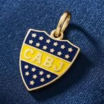 Dije Escudo Futbol Oro 18 K Boca Esmaltado Grande 2 Gramos