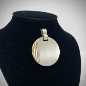Dije Medalla Redonda 16 Mm Plata Y Oro Grabado Incluido